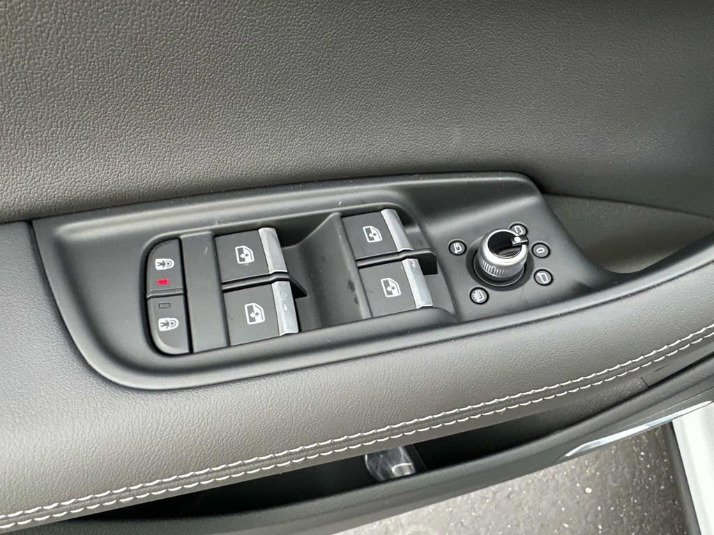 New 2026 Audi Q7 3.0T Premium Plus image 13