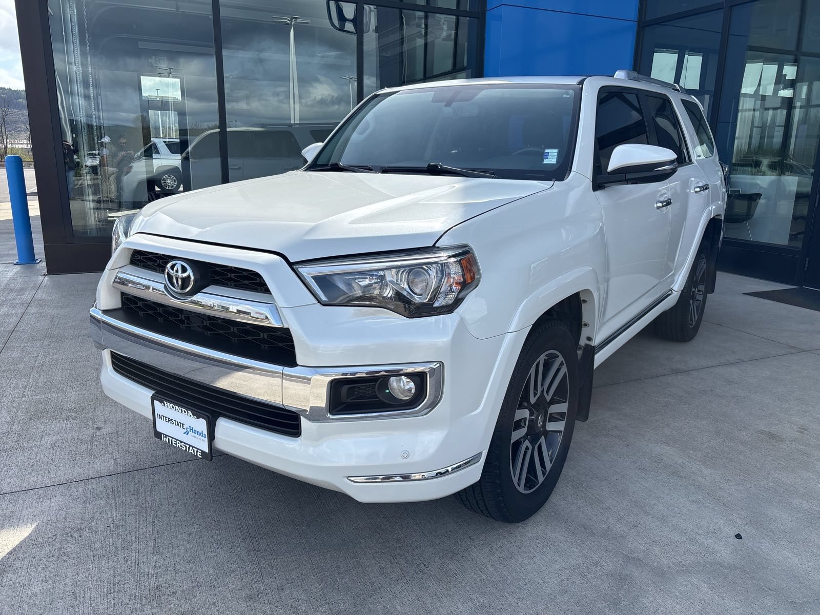 Used 2017 Toyota 4Runner Limited AWD/4WD video 1