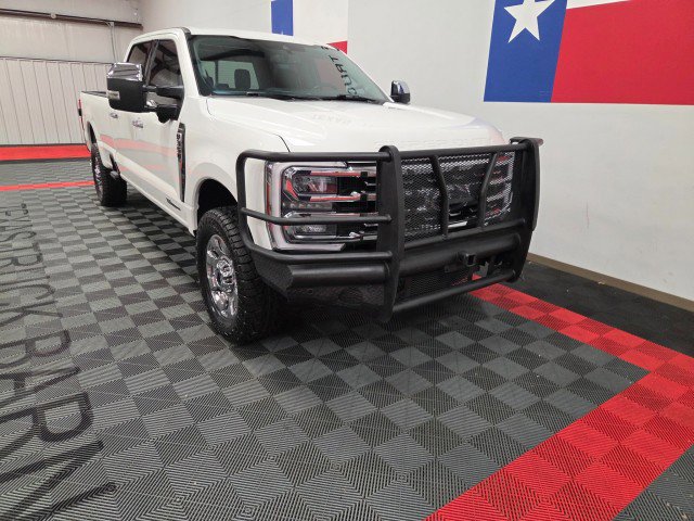 Used 2024 Ford F350 Lariat w/ Lariat Ultimate Package AWD/4WD image 4
