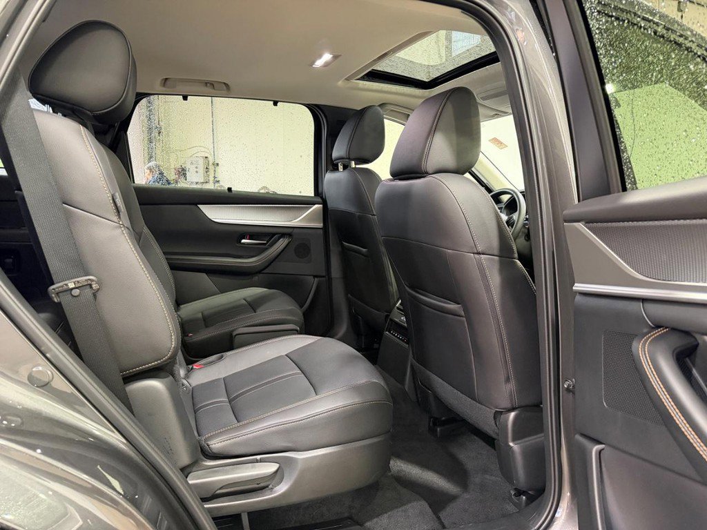 Used 2025 MAZDA CX-90 3.3 Turbo w/ Preferred Package image 10