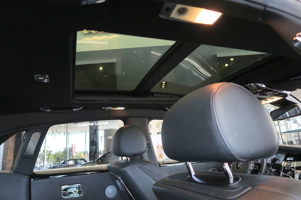 Used 2013 Rolls-Royce Ghost image 26