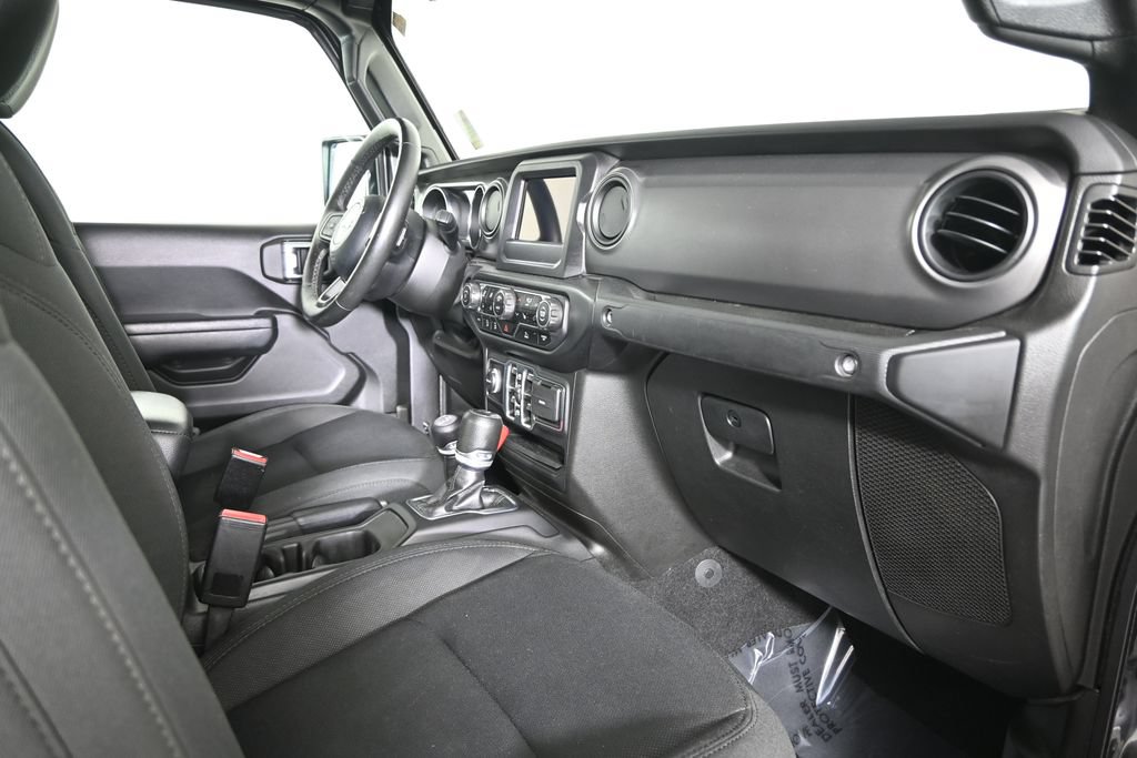 Used 2023 Jeep Gladiator Sport AWD/4WD image 15
