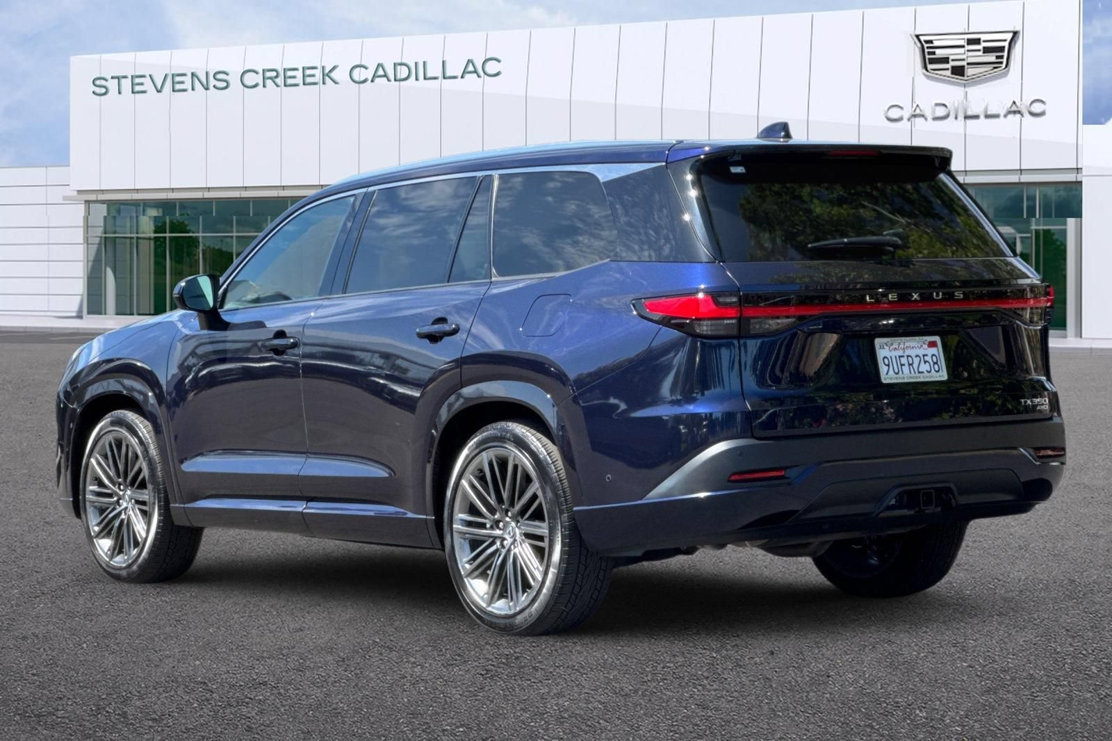 Used 2025 Lexus TX 350 AWD w/ Technology Package image 5