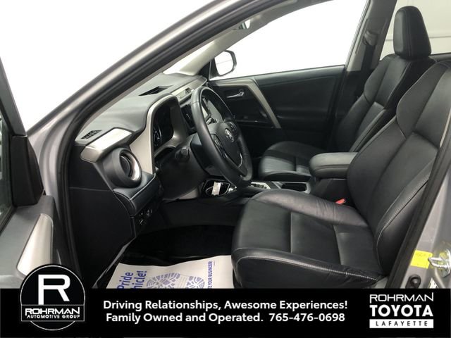 Used 2018 Toyota RAV4 Limited image 11