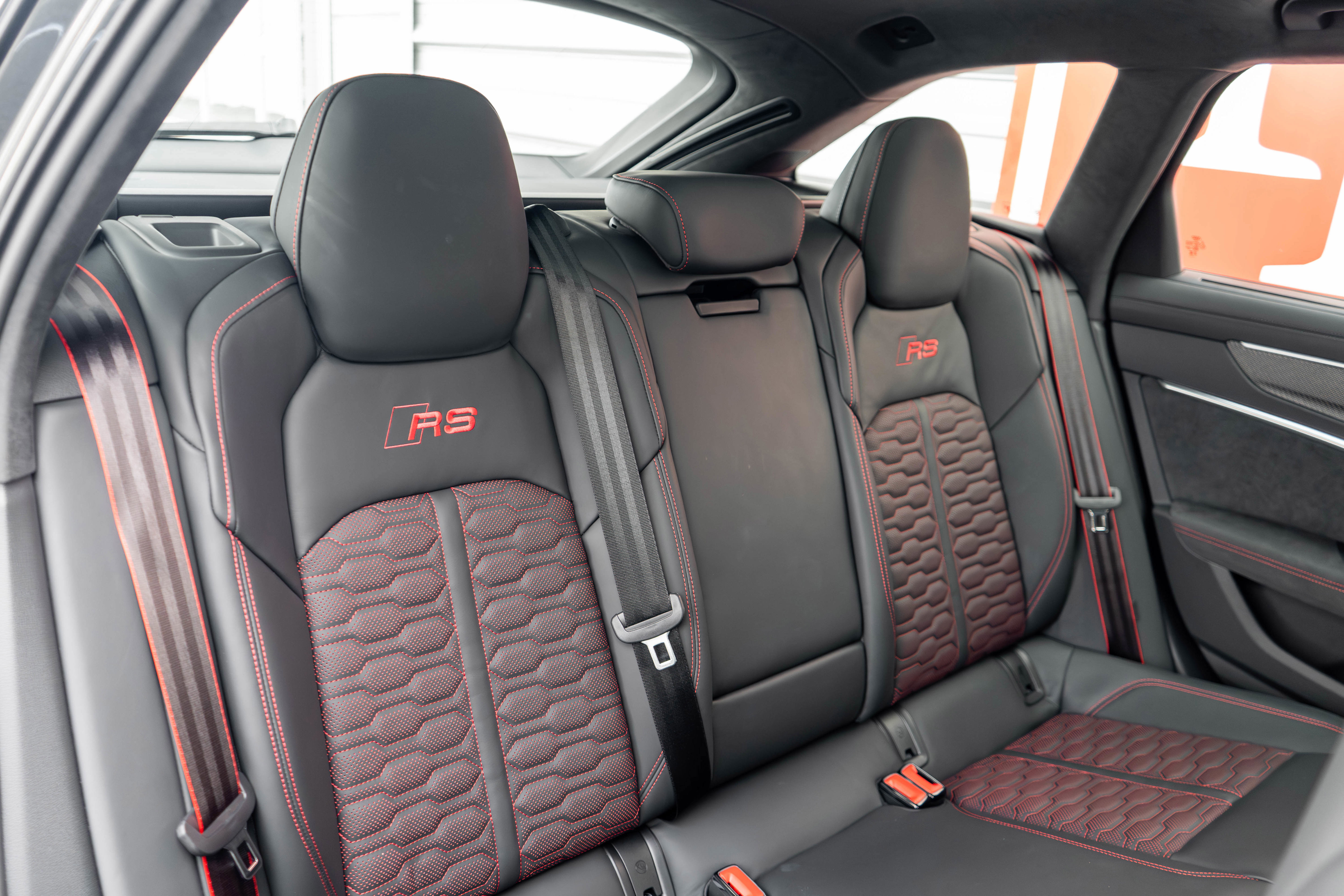 Used 2025 Audi RS 6 performance image 32