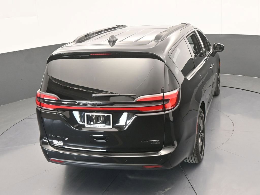 Used 2024 Chrysler Pacifica Limited w/ S Appearance Package image 60