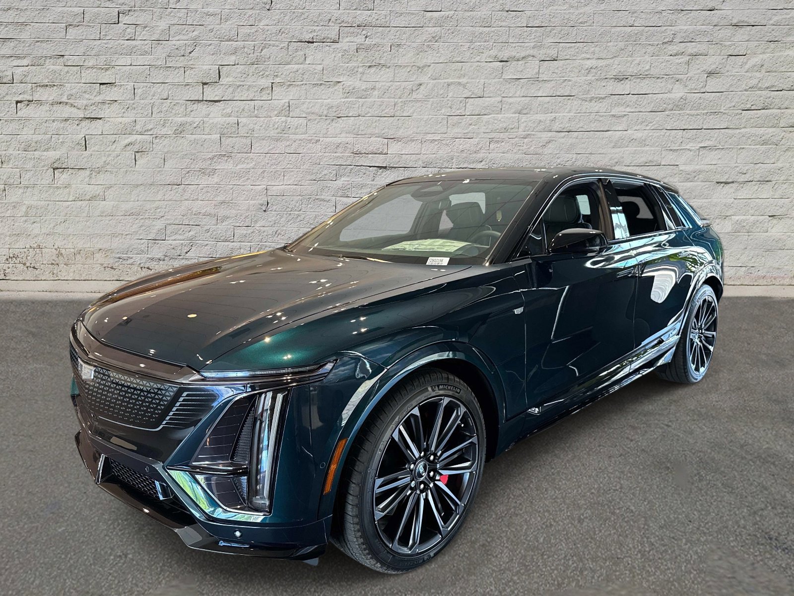 New 2026 Cadillac Lyriq V w/ LPO, Floor Liner Package AWD/4WD image 5