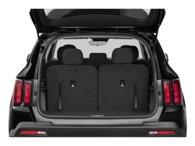 Used 2022 Kia Sorento LX image 15