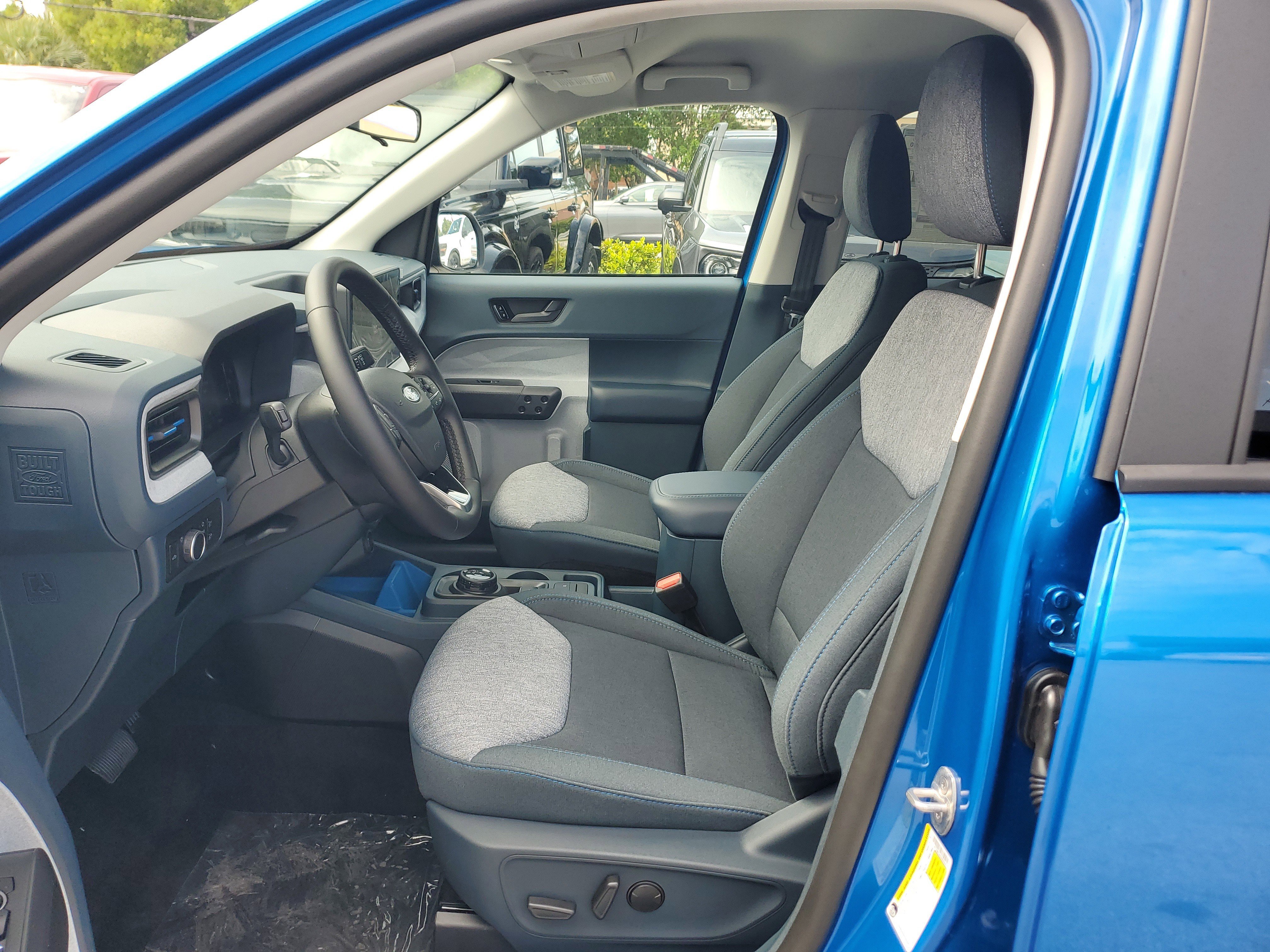 New 2025 Ford Maverick XLT w/ XLT Luxury Package image 11