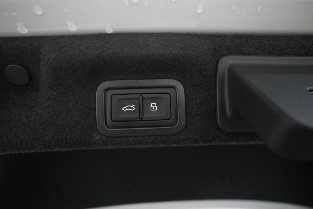 New 2026 Audi A6 Premium Plus image 15