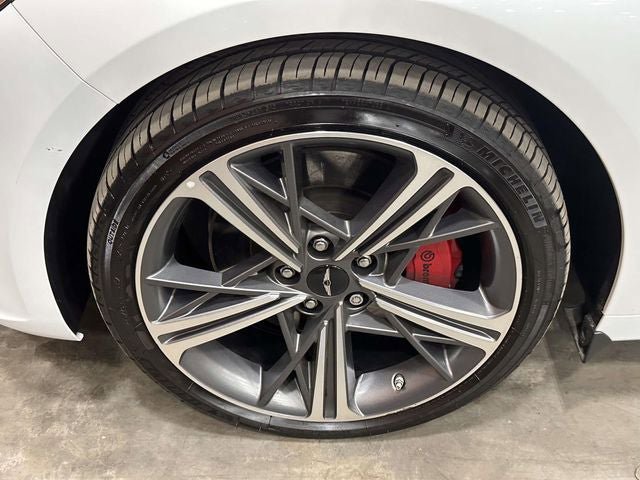 Used 2025 Genesis G70 2.5T w/ Sport Prestige Package image 13