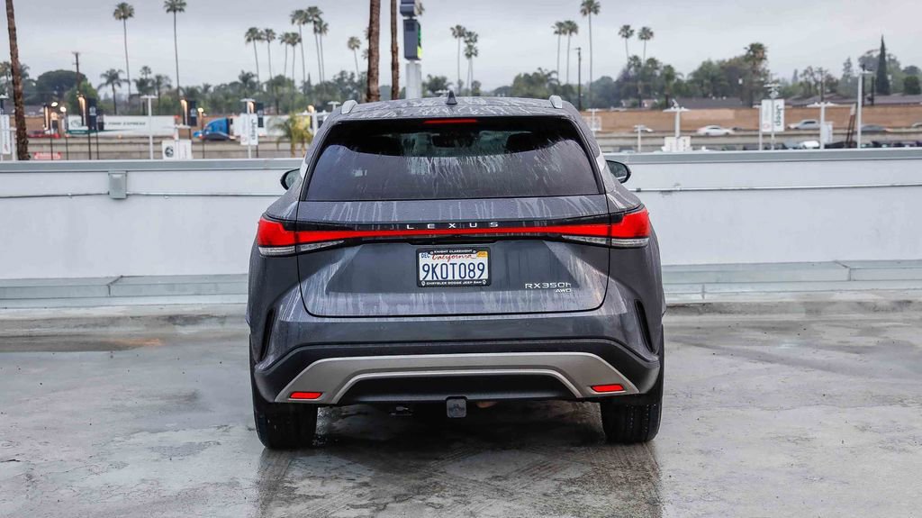Used 2024 Lexus RX 350h w/ Kick Sensor & Tow Package image 8
