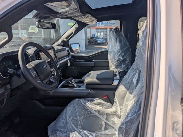 New 2026 Ford F150 Lariat w/ Equipment Group 502A High image 13