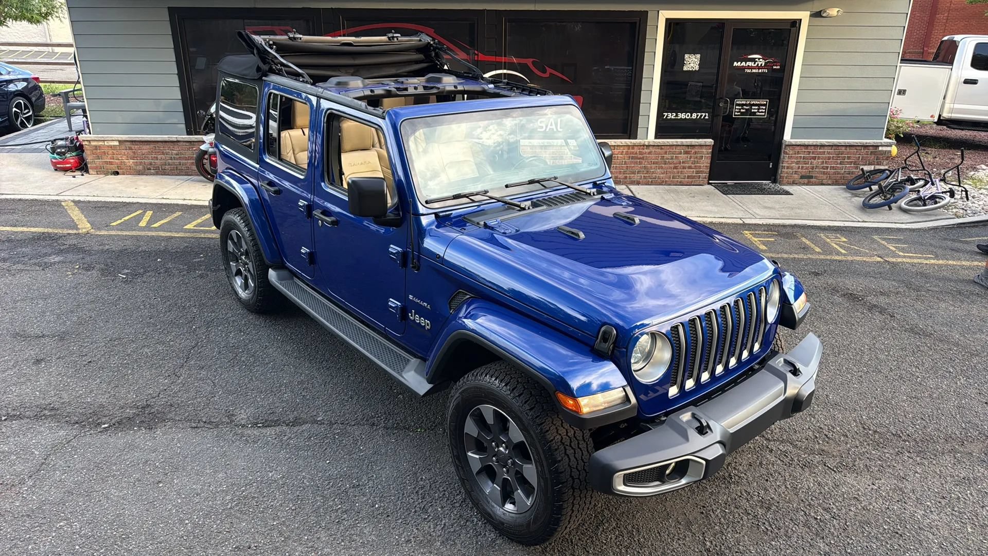Used 2018 Jeep Wrangler Unlimited Sahara AWD/4WD image 46