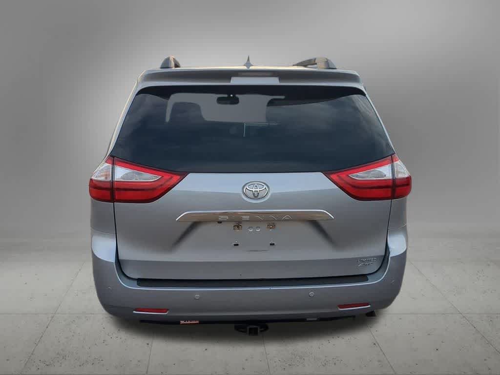 Used 2015 Toyota Sienna Limited Premium AWD/4WD image 5