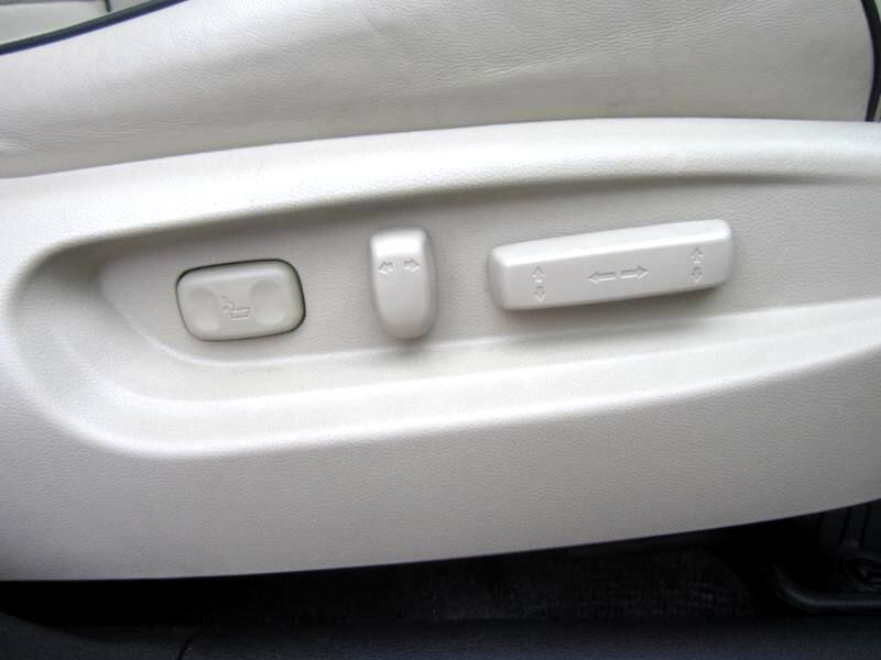 Used 2017 Acura MDX SH-AWD w/ Advance Package image 24