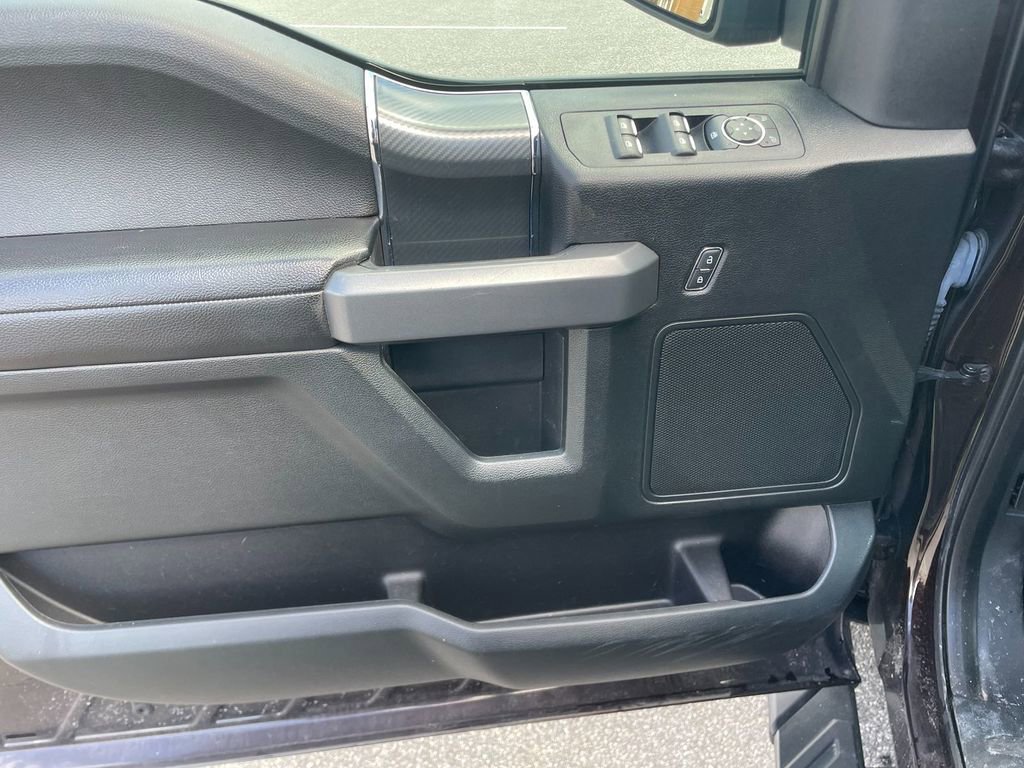 Used 2018 Ford F150 XLT w/ Equipment Group 302A Luxury image 11