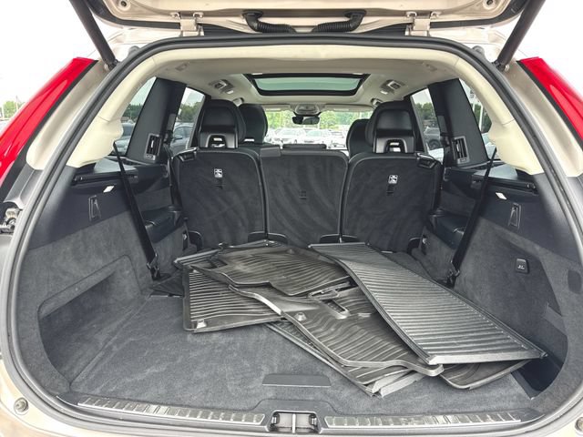 Used 2024 Volvo XC90 T8 Plus w/ Protection Package Premier AWD/4WD image 27