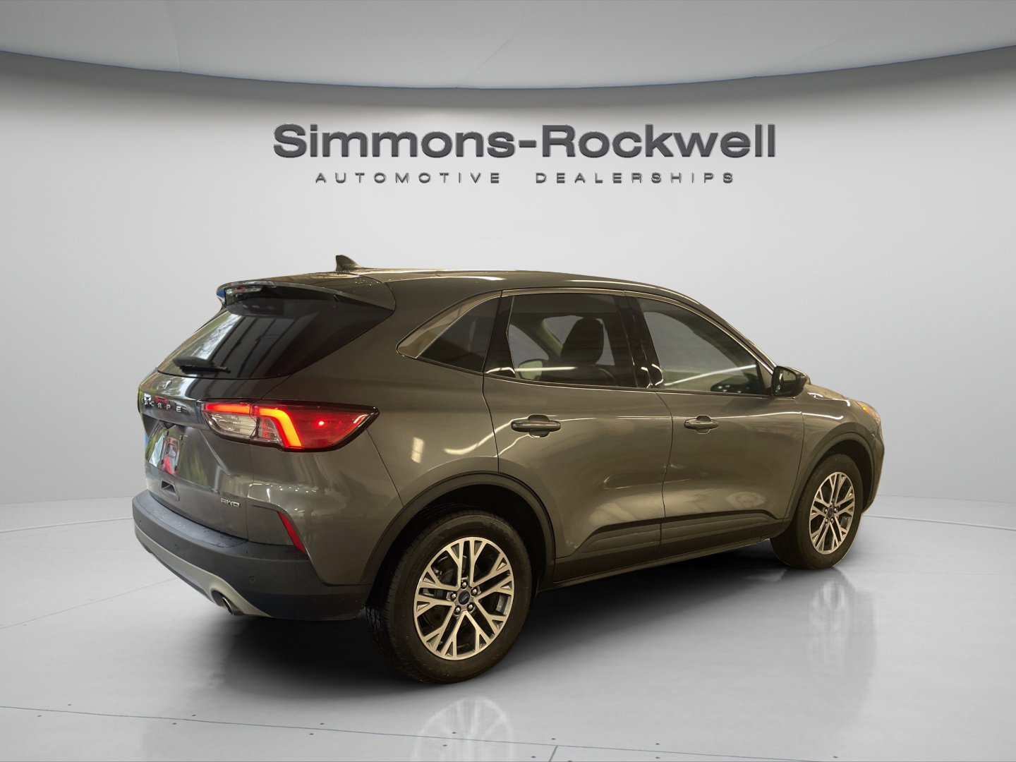 Used 2022 Ford Escape SEL image 5