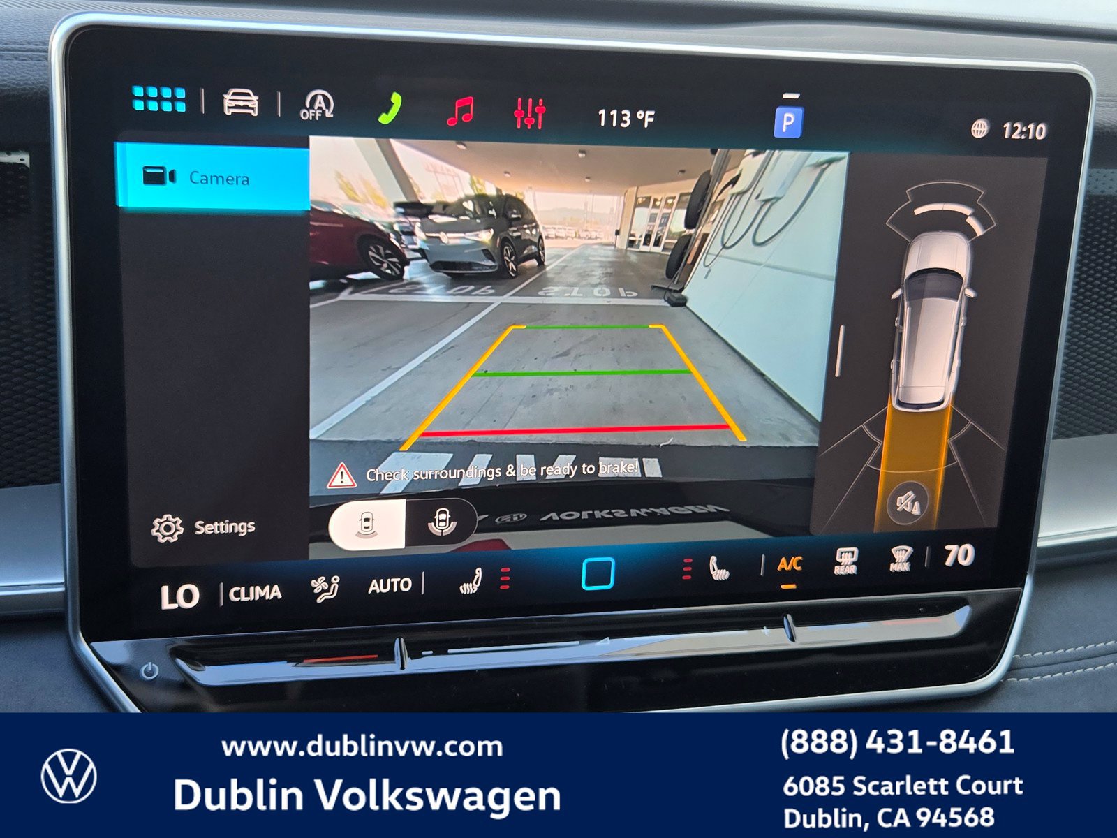 New 2026 Volkswagen Tiguan SE FWD image 13