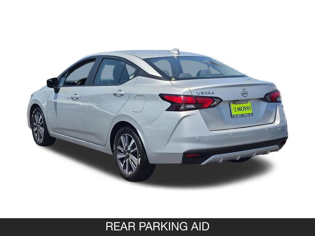 Used 2023 Nissan Versa SV FWD image 7