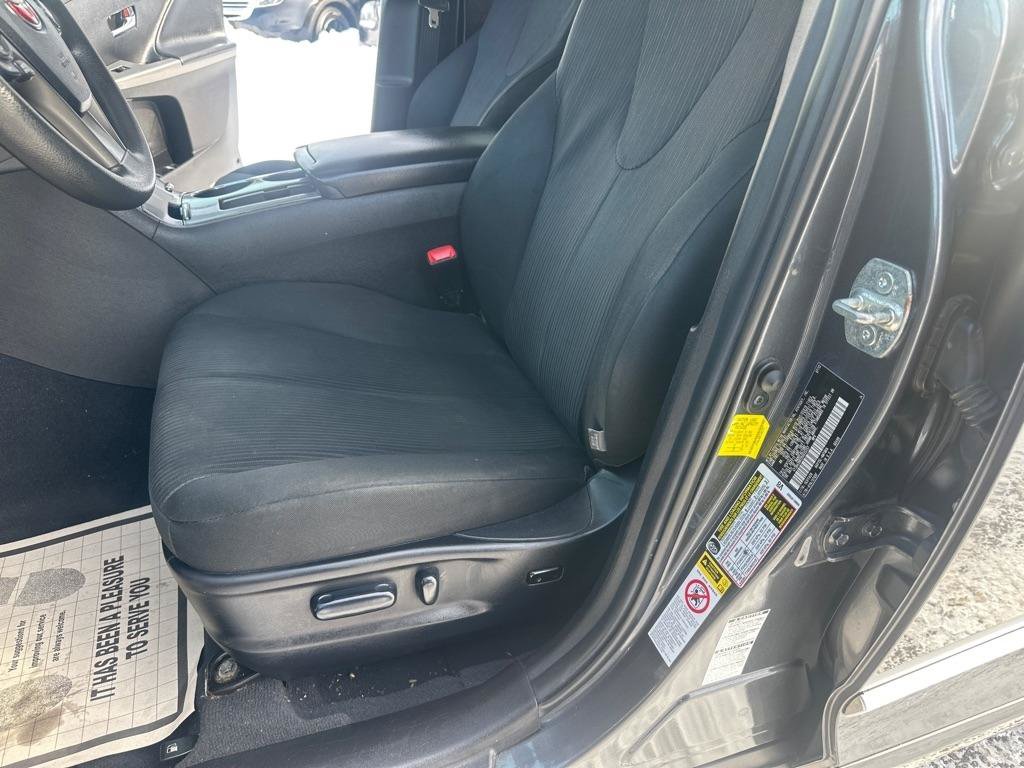 Used 2013 Toyota Venza LE AWD/4WD image 22