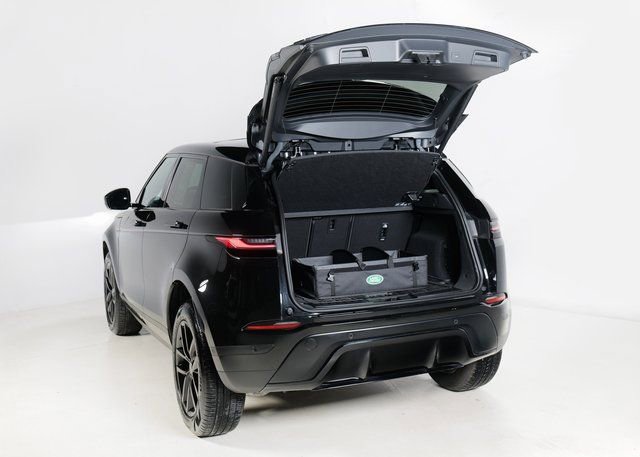 Used 2025 Land Rover Range Rover Evoque S image 31