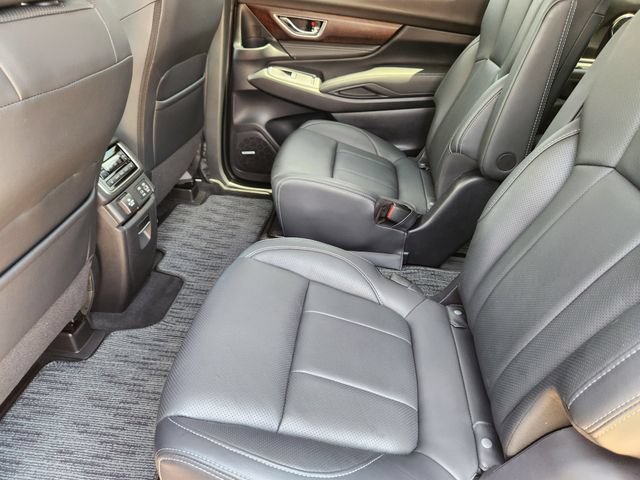 Certified 2023 Subaru Ascent Touring AWD/4WD image 32