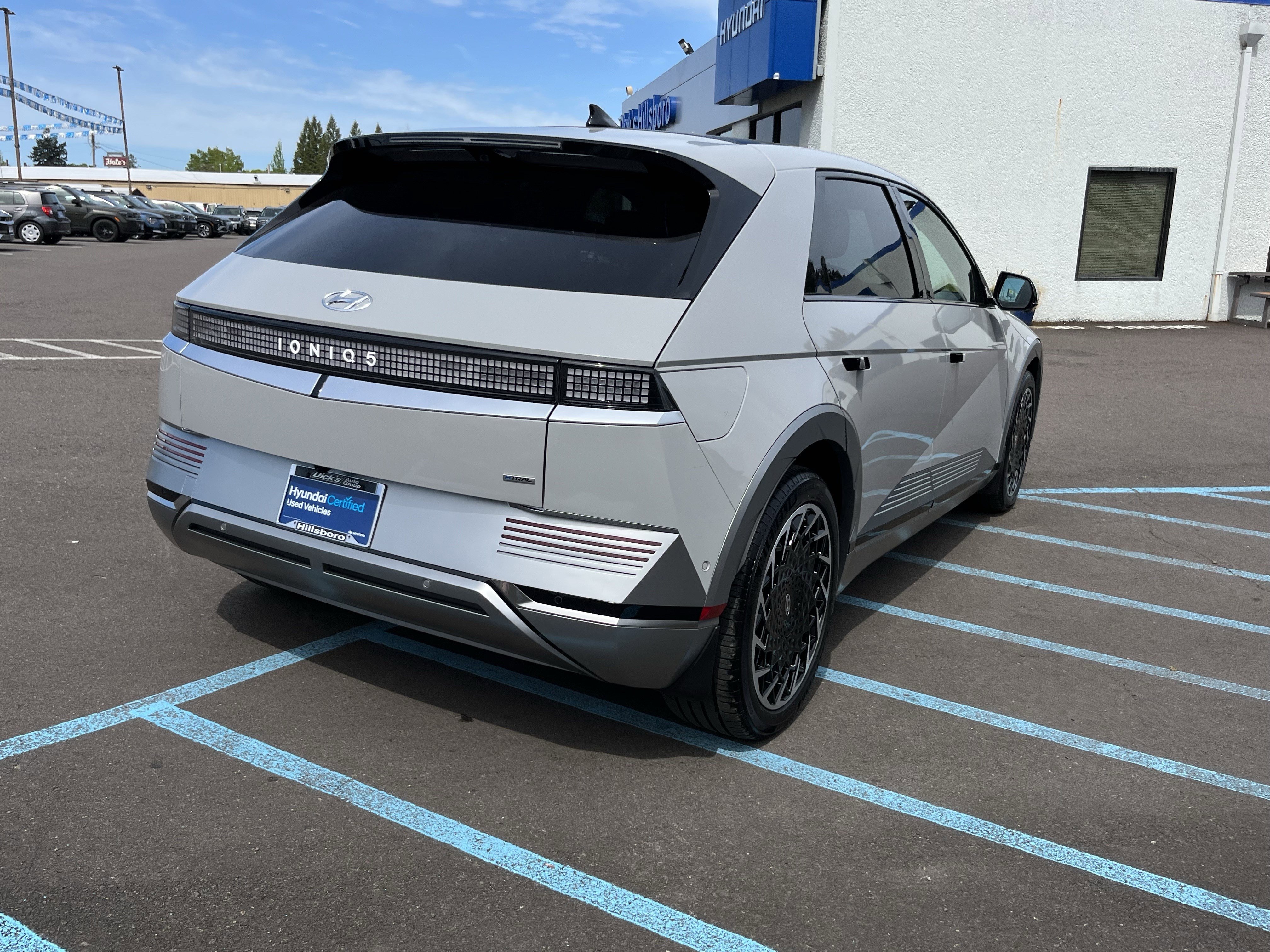 Certified 2024 Hyundai Ioniq 5 Limited AWD/4WD image 5
