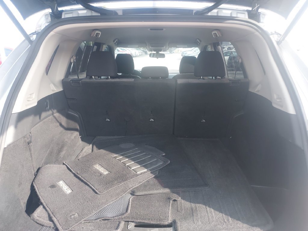 Used 2021 Nissan Rogue SV AWD/4WD image 29