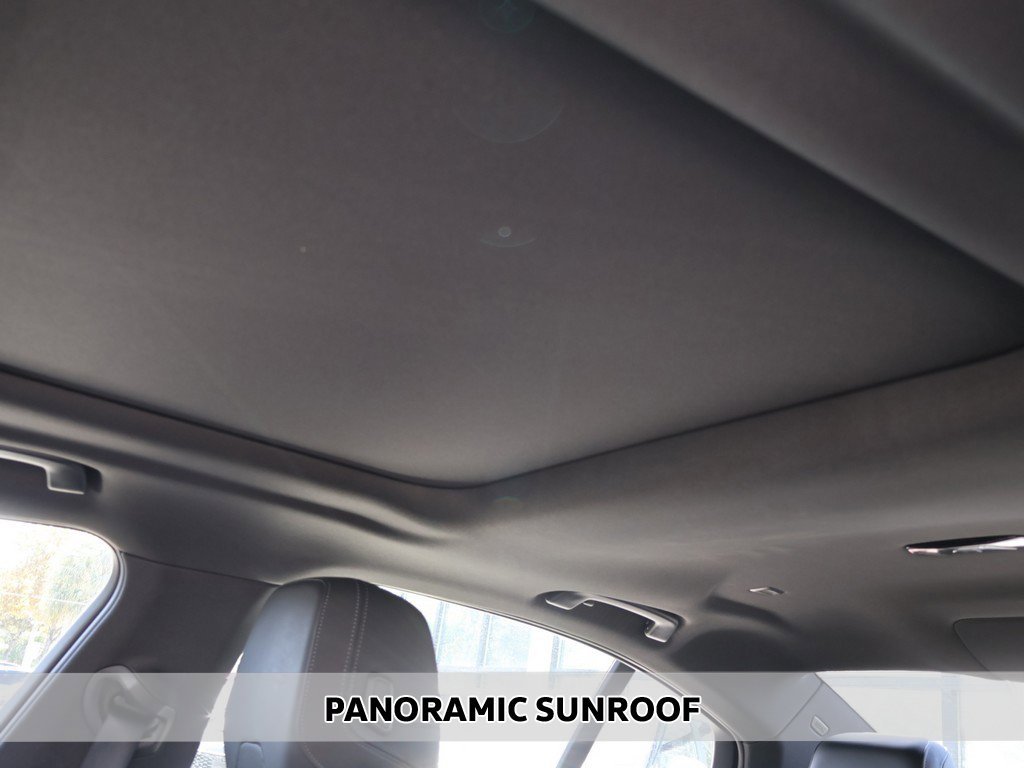 Used 2025 BMW i5 xDrive40 w/ Premium Package image 4