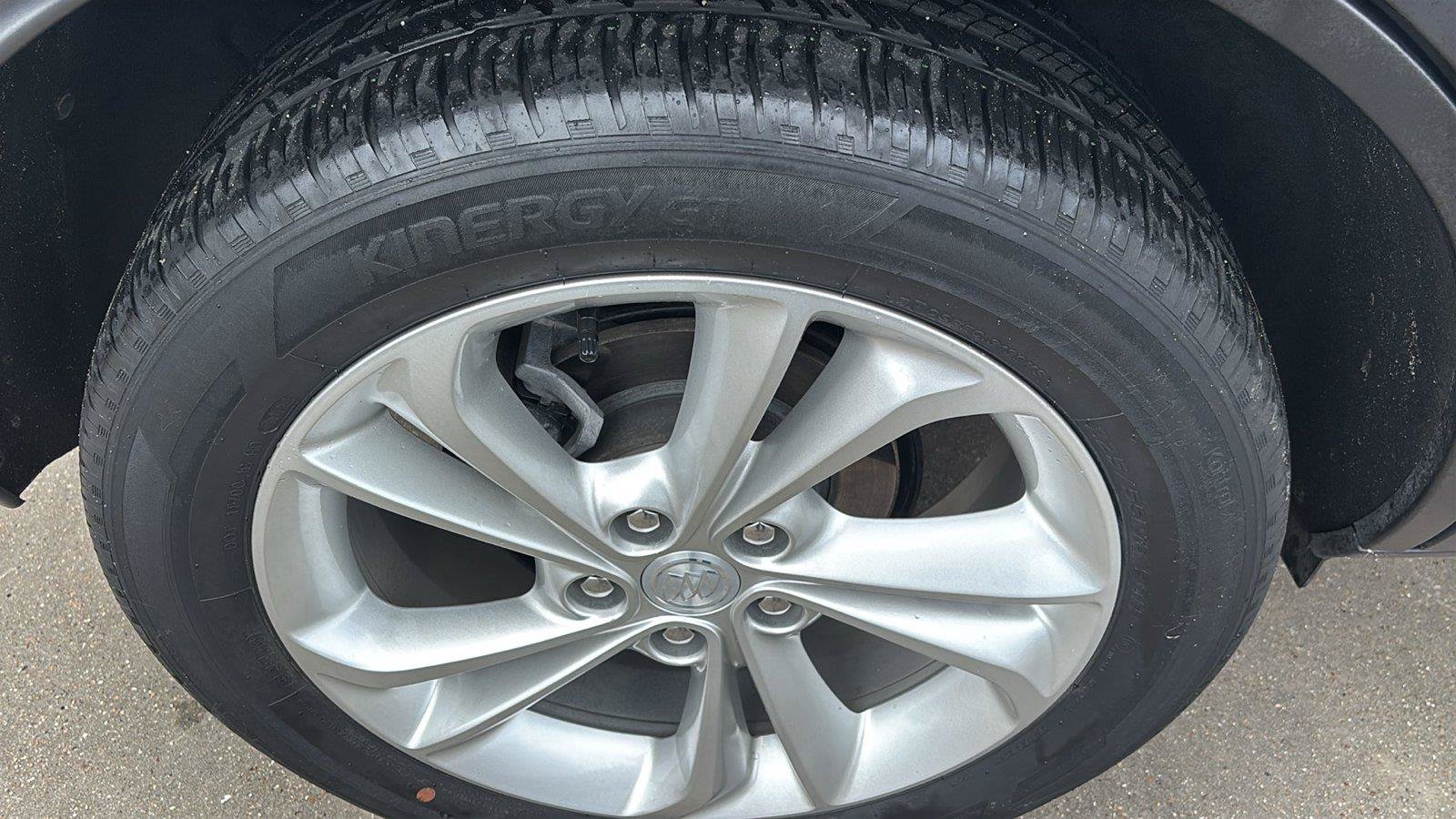 Certified 2023 Buick Encore GX Preferred w/ Cold Weather Comfort Package AWD/4WD image 11