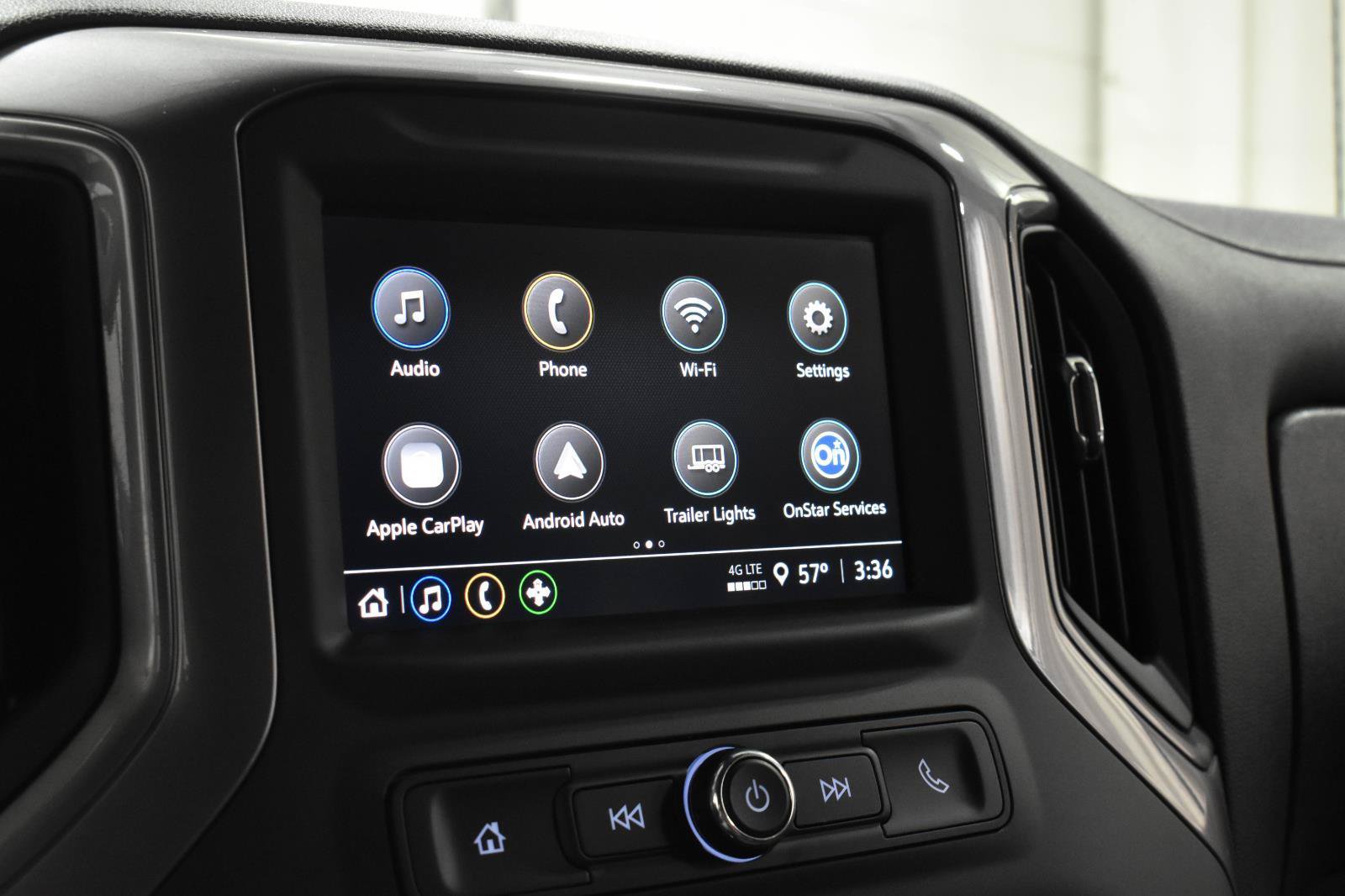 Used 2022 Chevrolet Silverado 1500 Custom w/ LPO, Dark Essentials Package AWD/4WD image 15