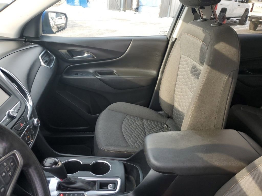 Used 2019 Chevrolet Equinox LT w/ LT Appearance Package image 22