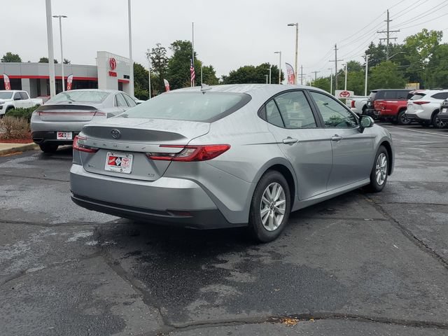 Used 2026 Toyota Camry LE w/ Convenience Package FWD image 4