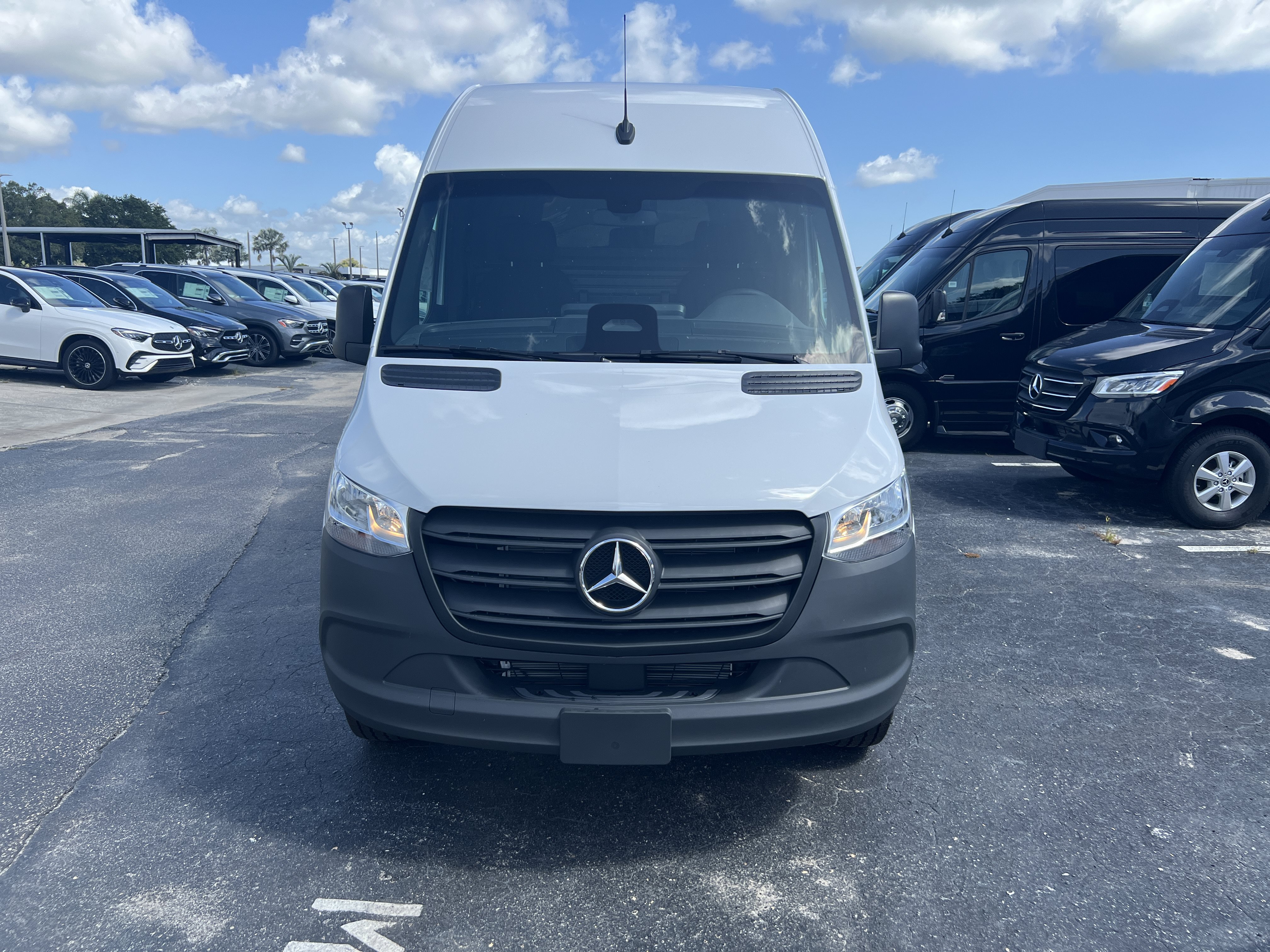 New 2026 Mercedes-Benz Sprinter 2500 image 2
