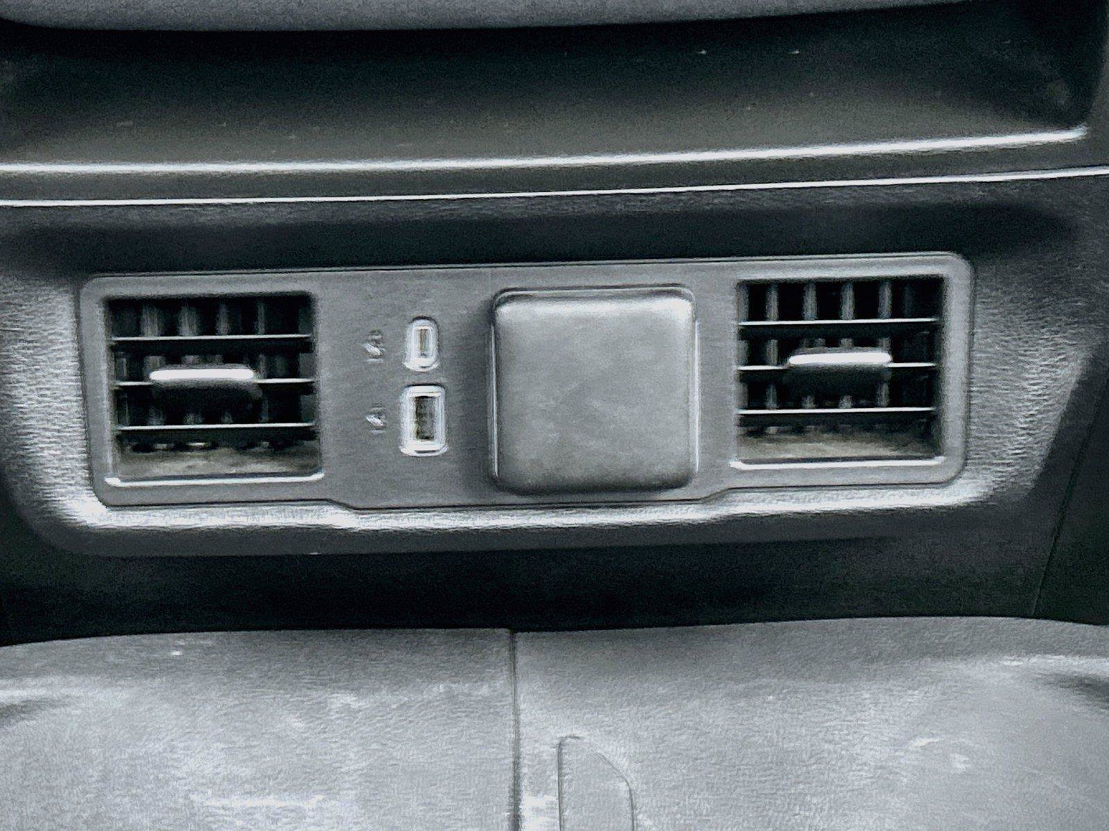 Used 2024 Chevrolet Silverado 1500 LT AWD/4WD image 20