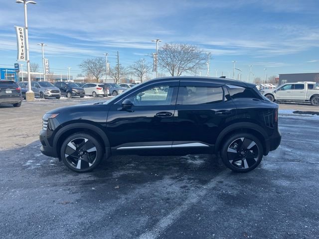 Used 2025 Nissan Kicks SR image 4