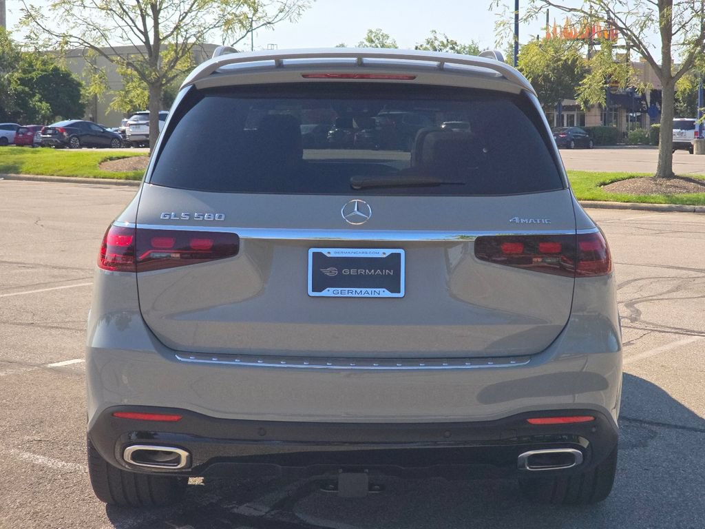 New 2026 Mercedes-Benz GLS 580 4MATIC image 15