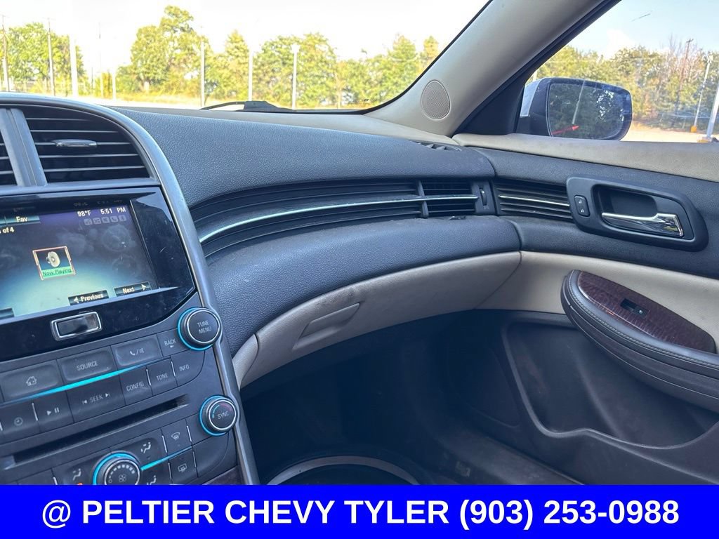 Used 2013 Chevrolet Malibu LT FWD image 15