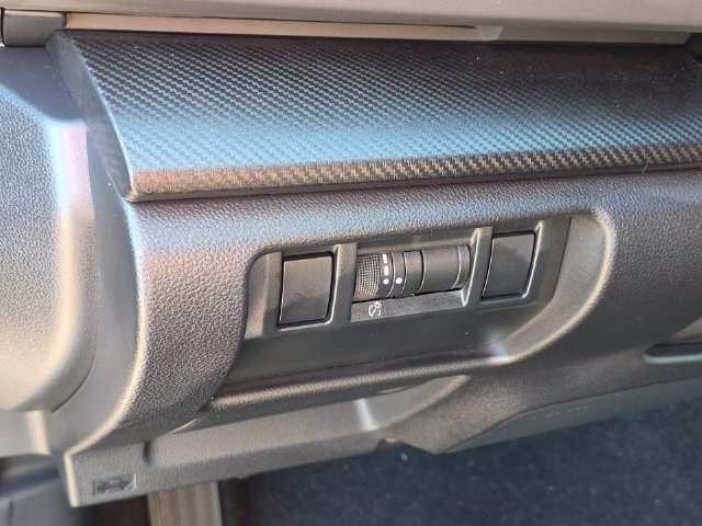 New 2026 Subaru Crosstrek 2.5i Premium AWD/4WD image 17