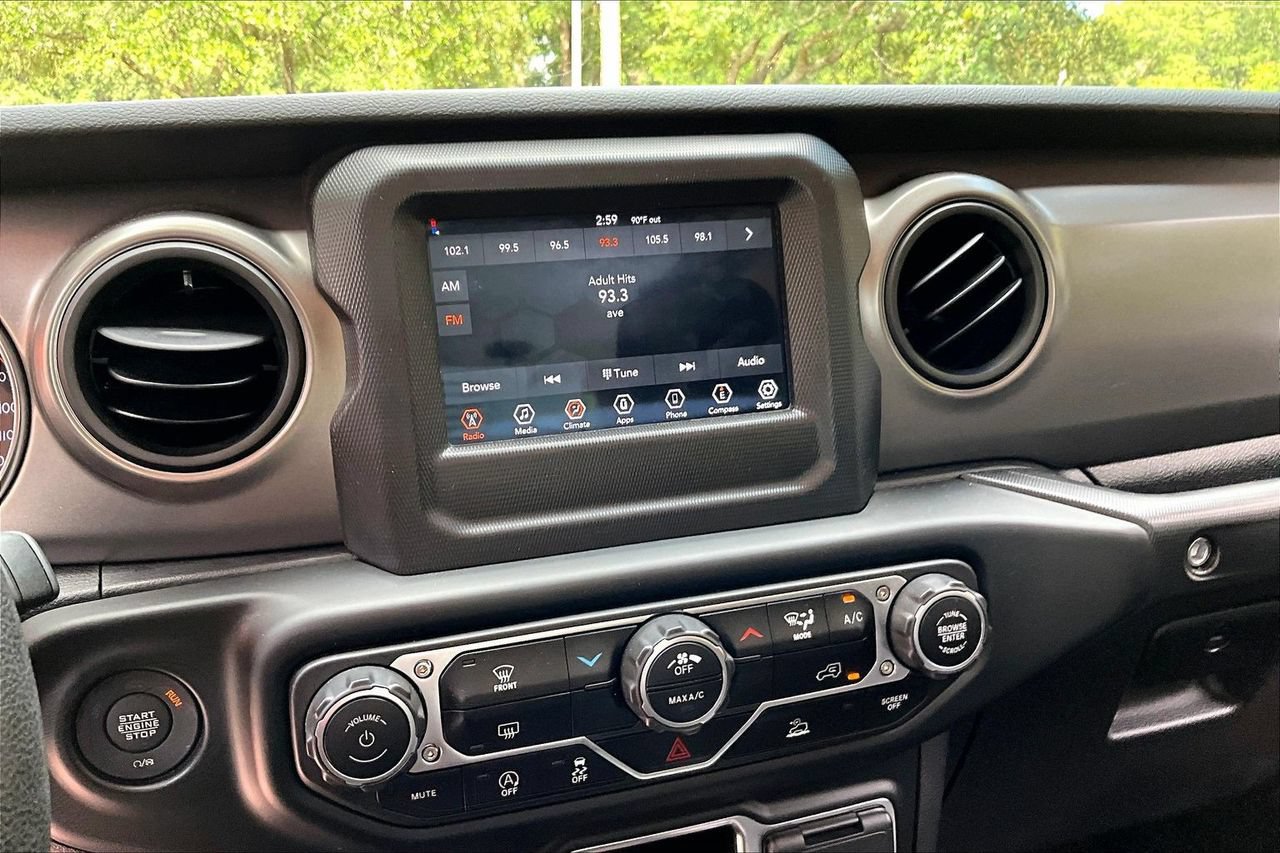 Used 2023 Jeep Wrangler Sport AWD/4WD image 8