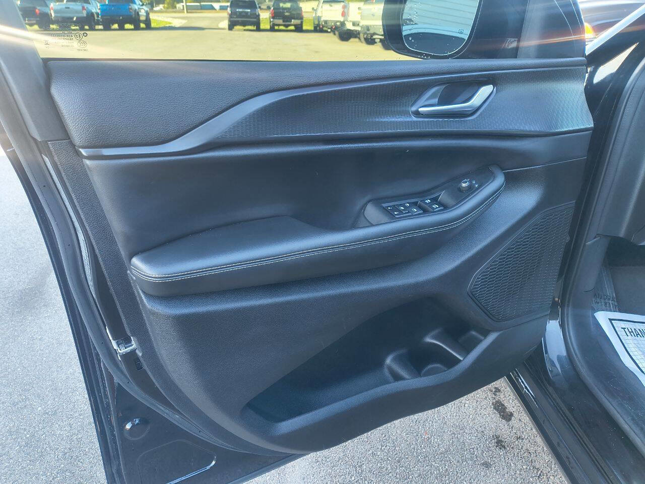 Used 2024 Jeep Grand Cherokee L Altitude image 20