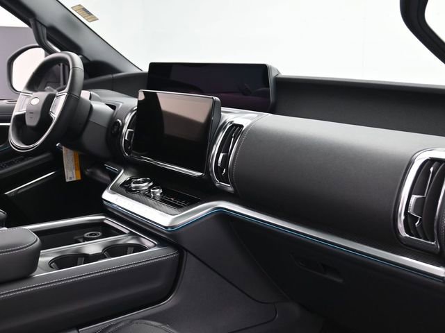 New 2025 Ford Expedition Max Platinum w/ Stealth Performance Package image 29