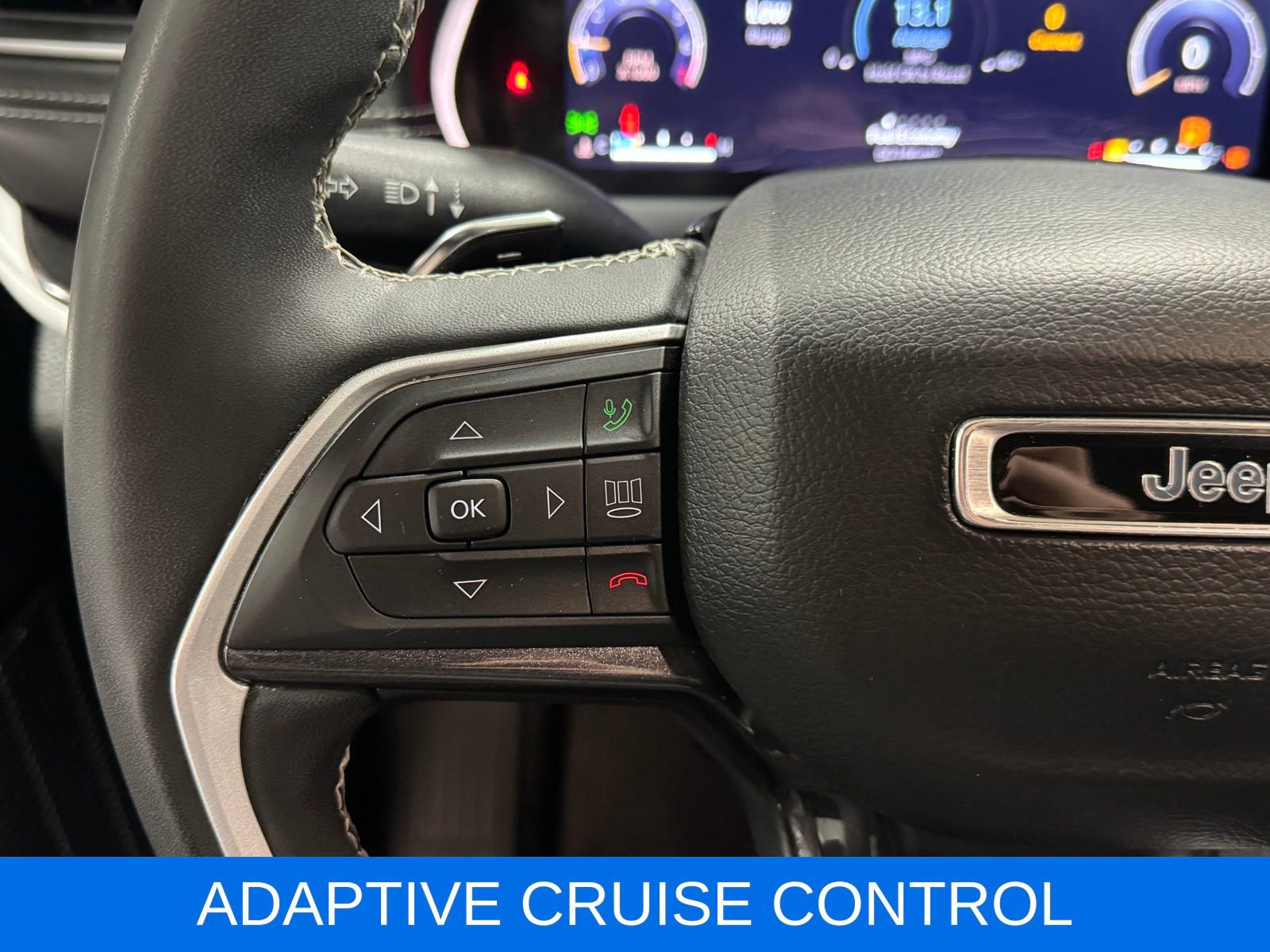 Used 2023 Jeep Grand Cherokee Altitude image 19