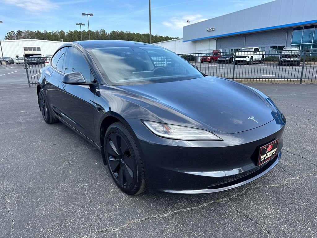 Used 2025 Tesla Model 3 Long Range image 4