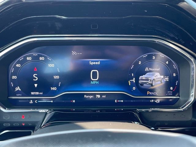 Used 2024 Chevrolet Silverado 1500 LT w/ Z71 Off-Road Package image 9