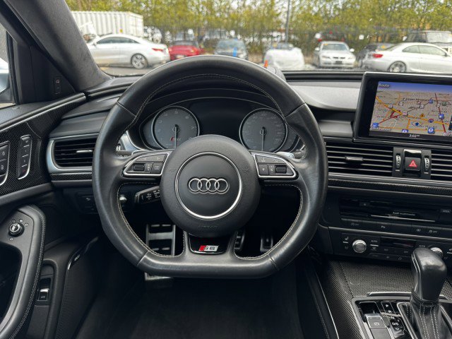 Used 2018 Audi S6 Prestige w/ Prestige Package image 22