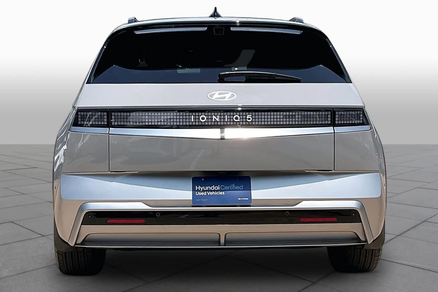 Certified 2026 Hyundai Ioniq 5 Limited RWD image 4