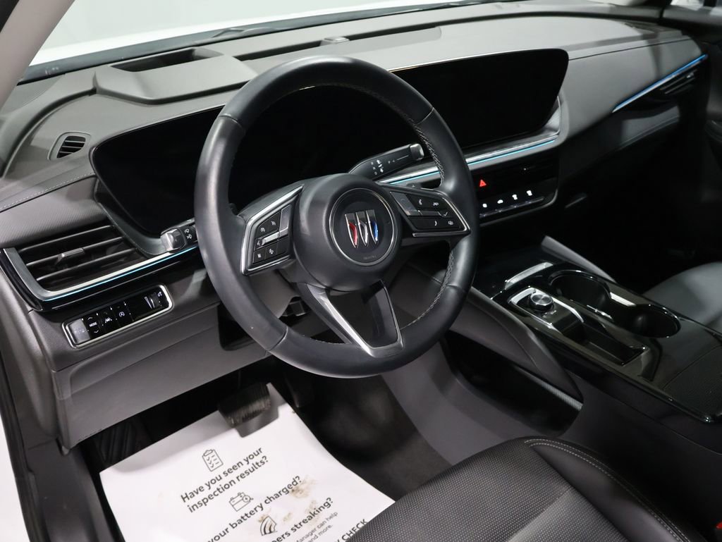 Used 2024 Buick Envision Preferred image 14